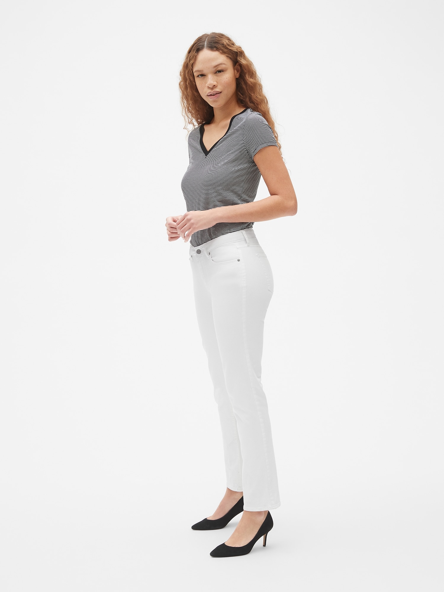 mid rise curvy classic straight jeans