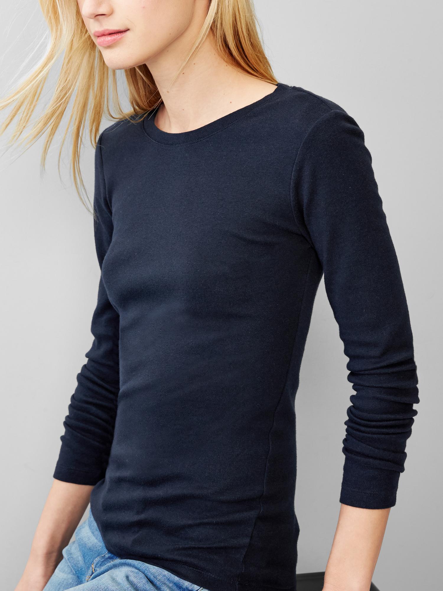 Favorite long-sleeve crew tee