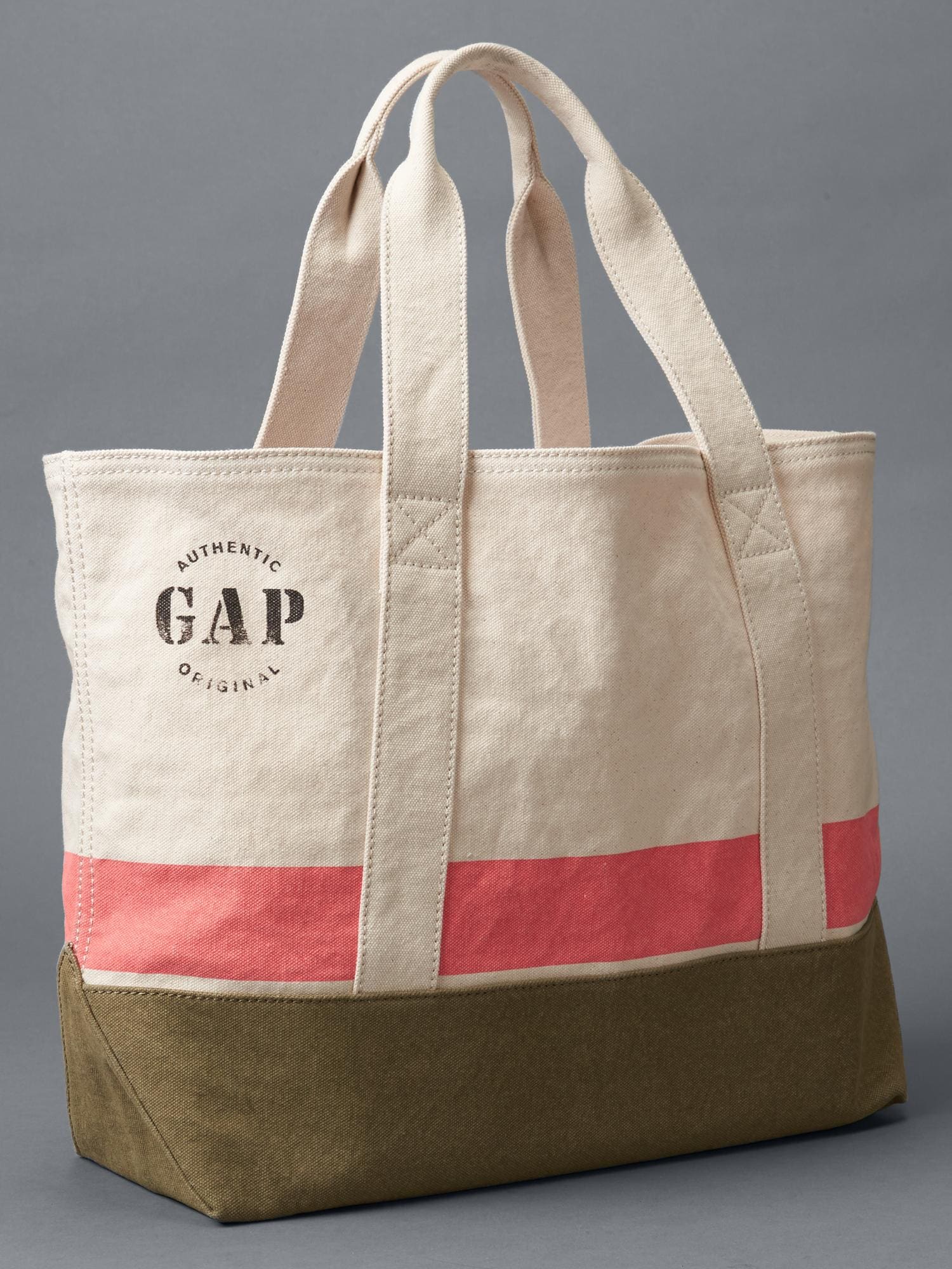 Tote gap sale