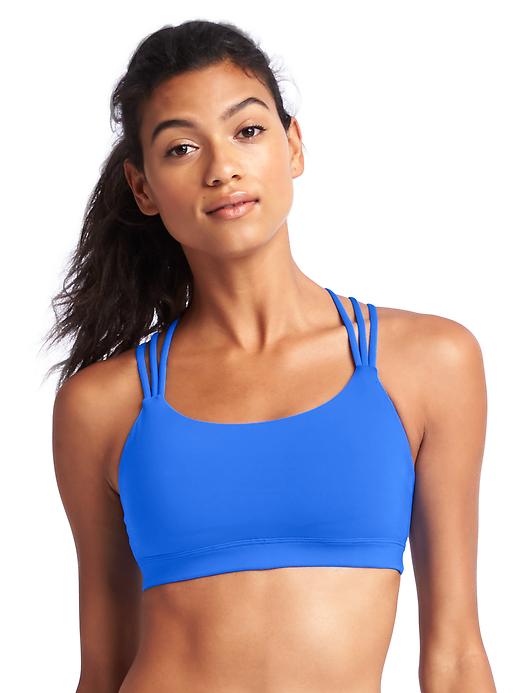 Low impact Coolmax® layer triple-strap sports bra