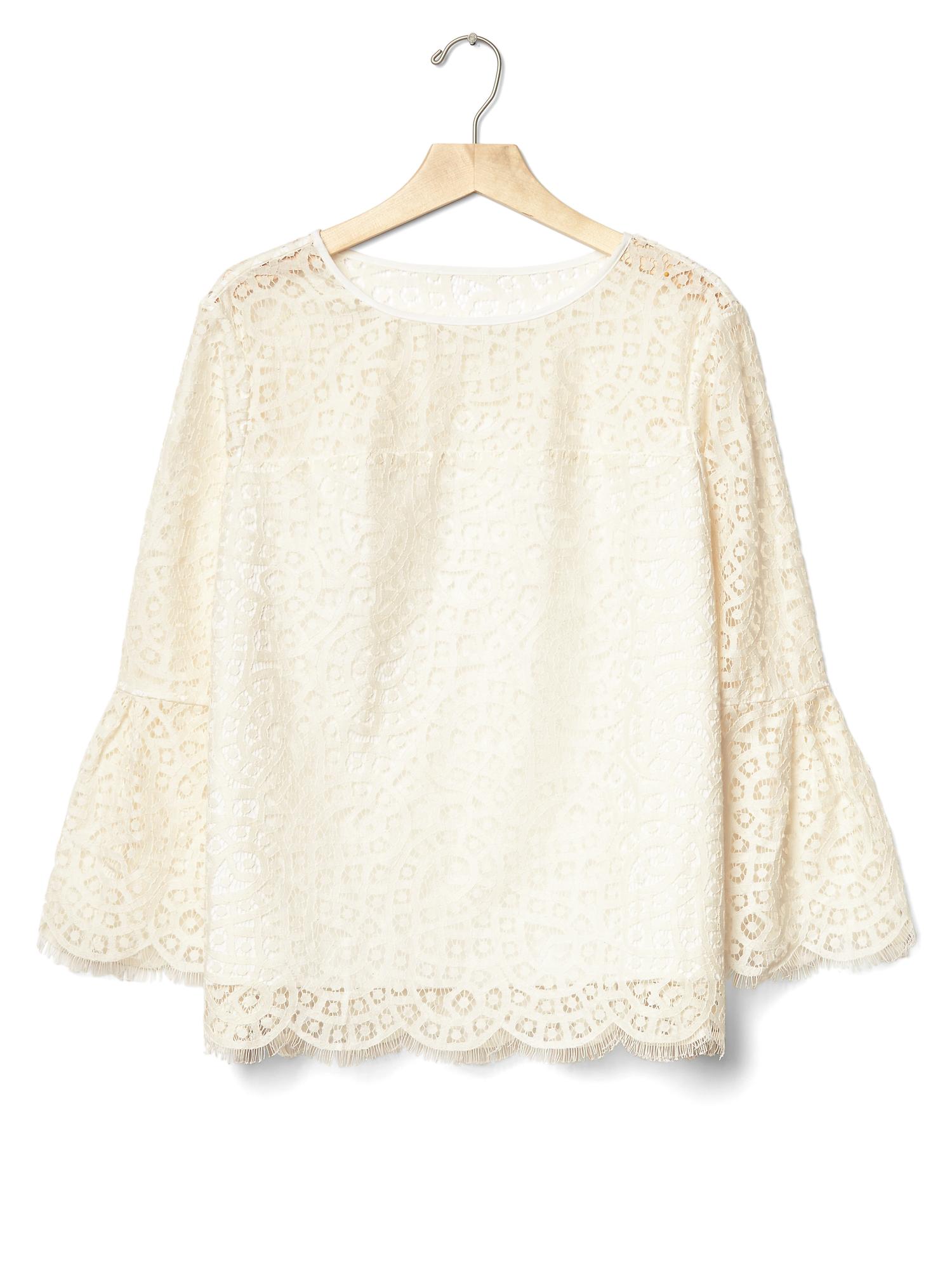 Lace three shop quarter sleeve top