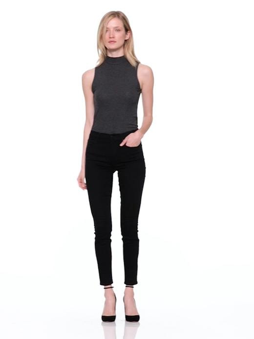 Gap Mid Rise True Skinny Jeans in Everblack, Size 30 REG. True