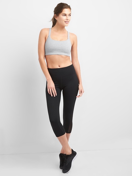 Medium impact breathe sports bra