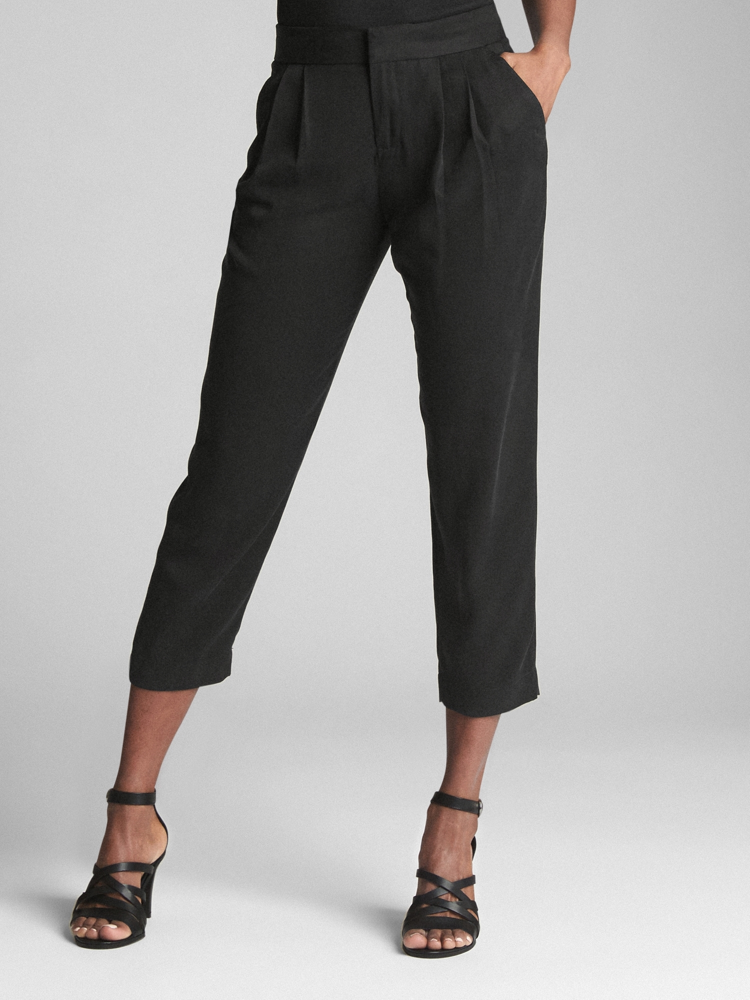 Pleated 2025 ankle pants