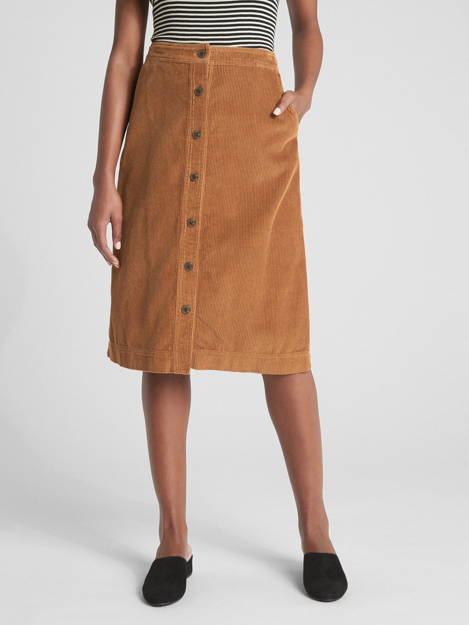 Long skirt with buttons online down the front