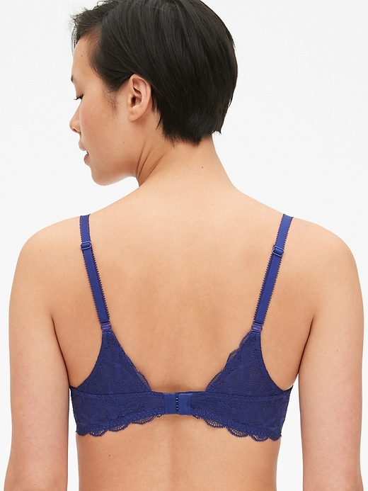 Low Cut Breast Lifting Wireless Lace Bra - Inspire Uplift