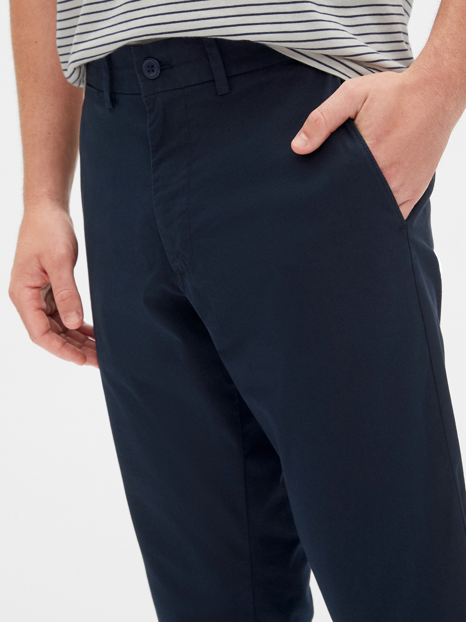 Wearlight slim online khakis with gapflex