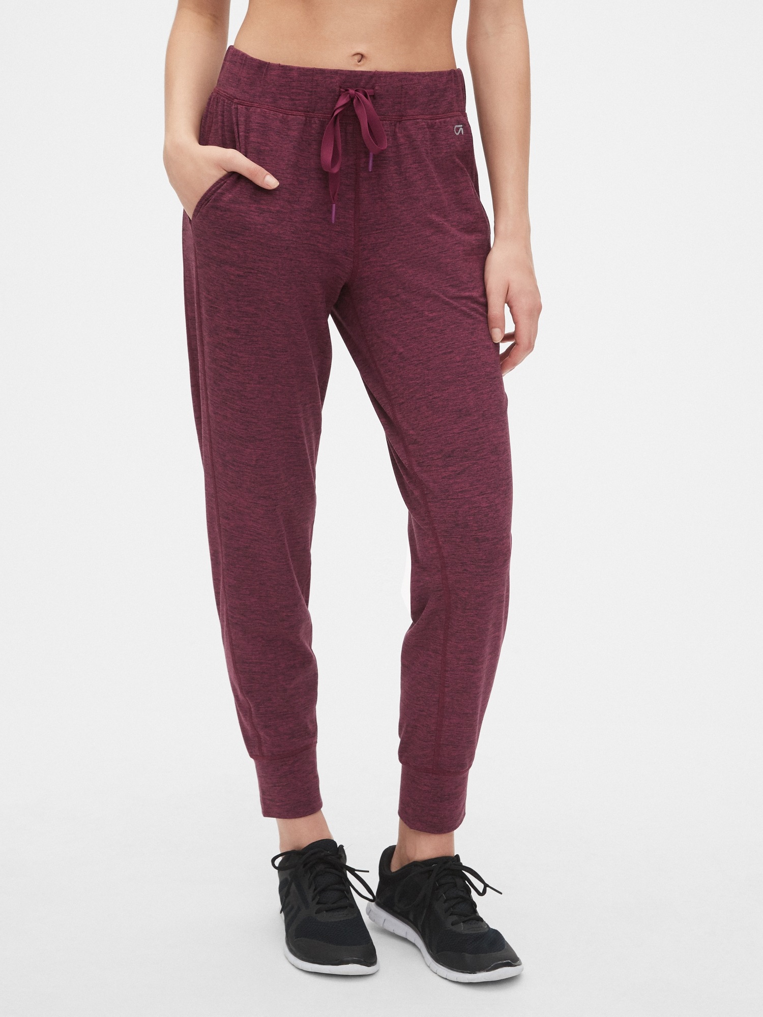 Gap Fit Brushed Tech Jersey Leggings In Plum Purple