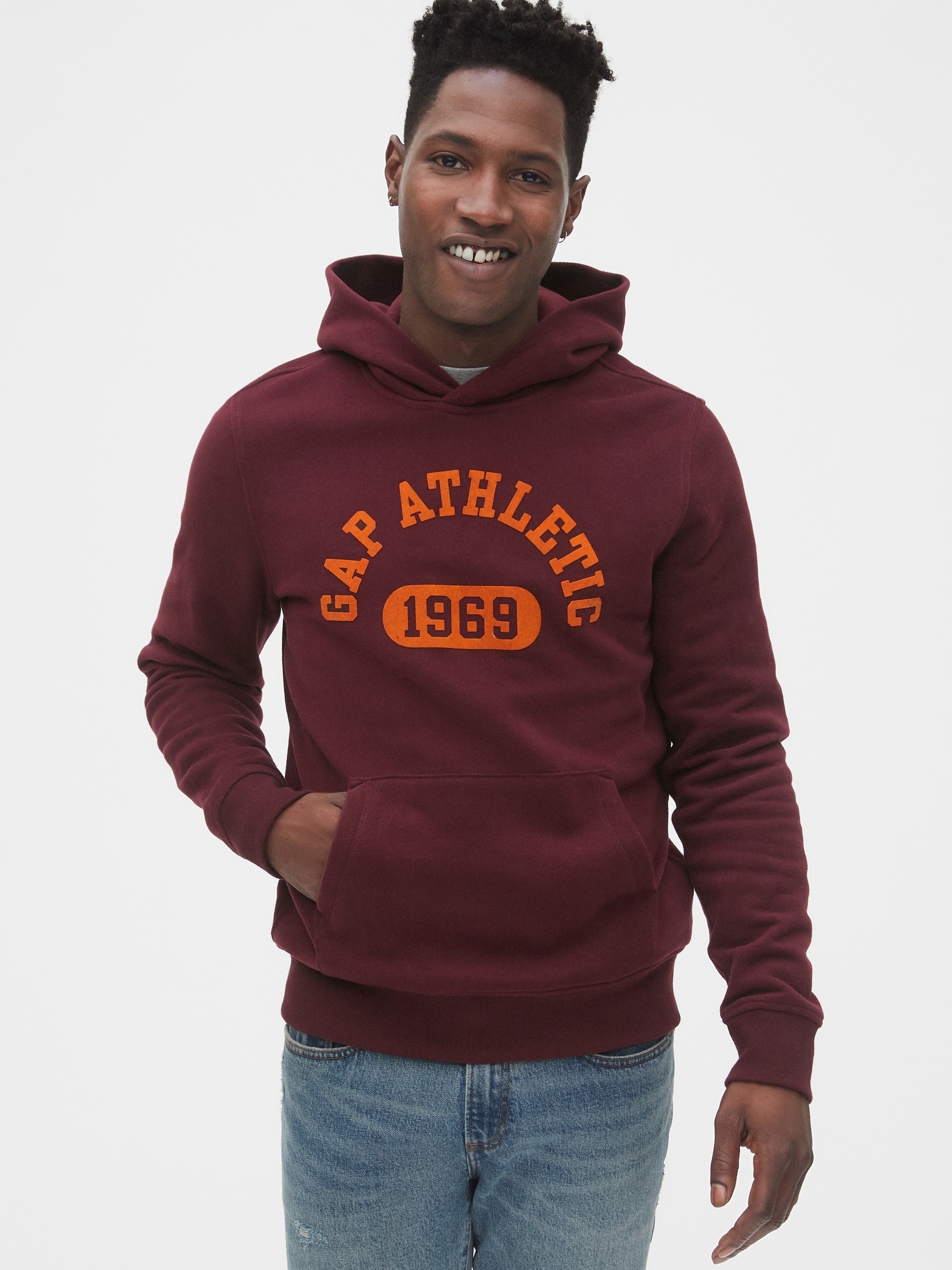 Gap shop hoodie maroon