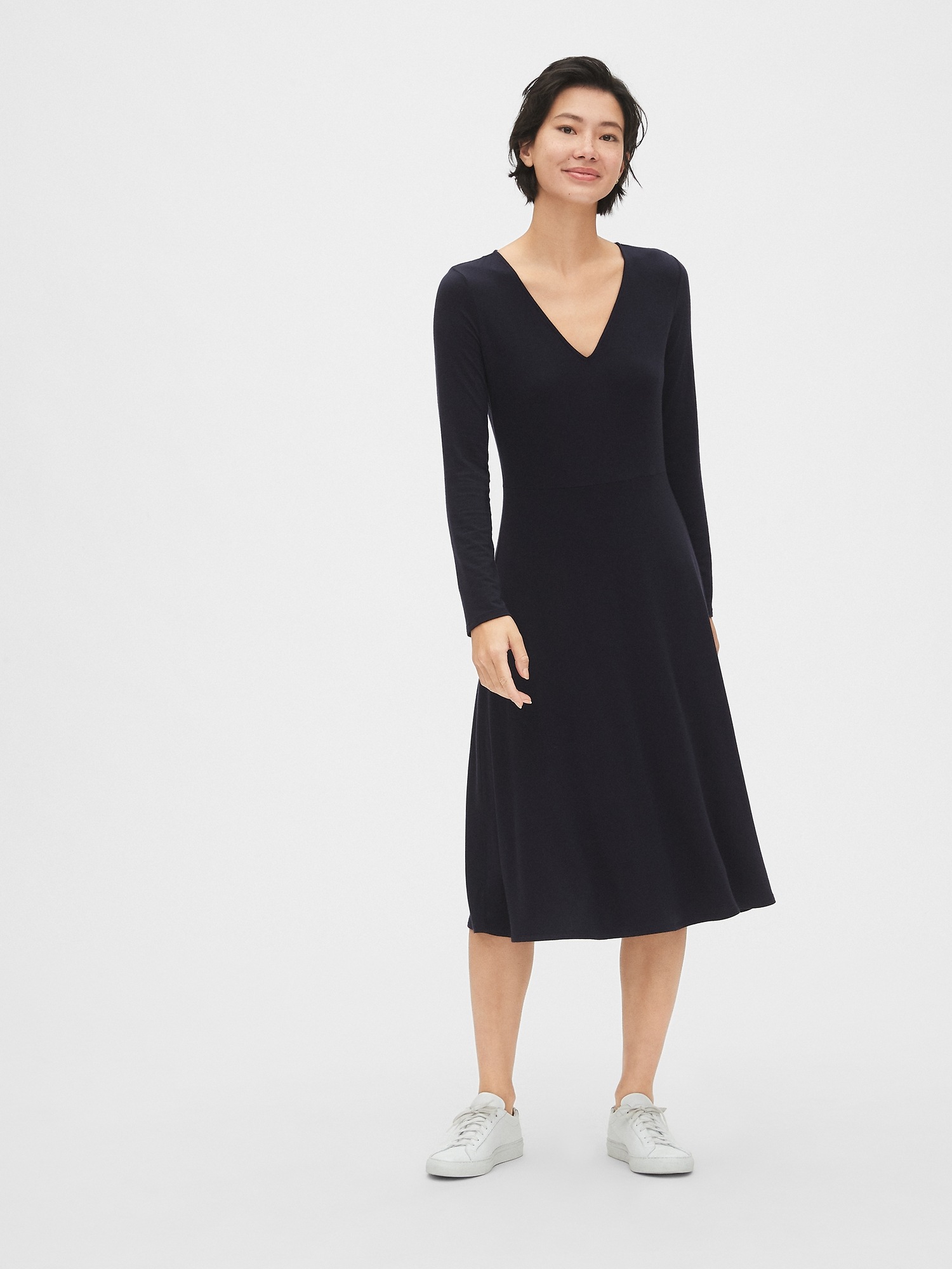 Fit and Flare Knit V-Neck Midi Dress | Gap