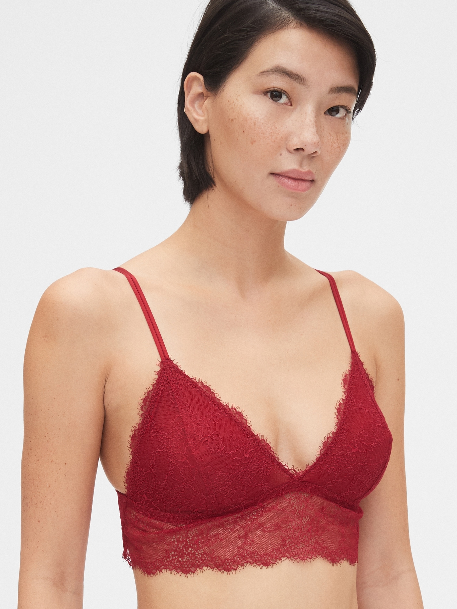 Colsie women's Elastic & Lace Triangle Bralette- Red