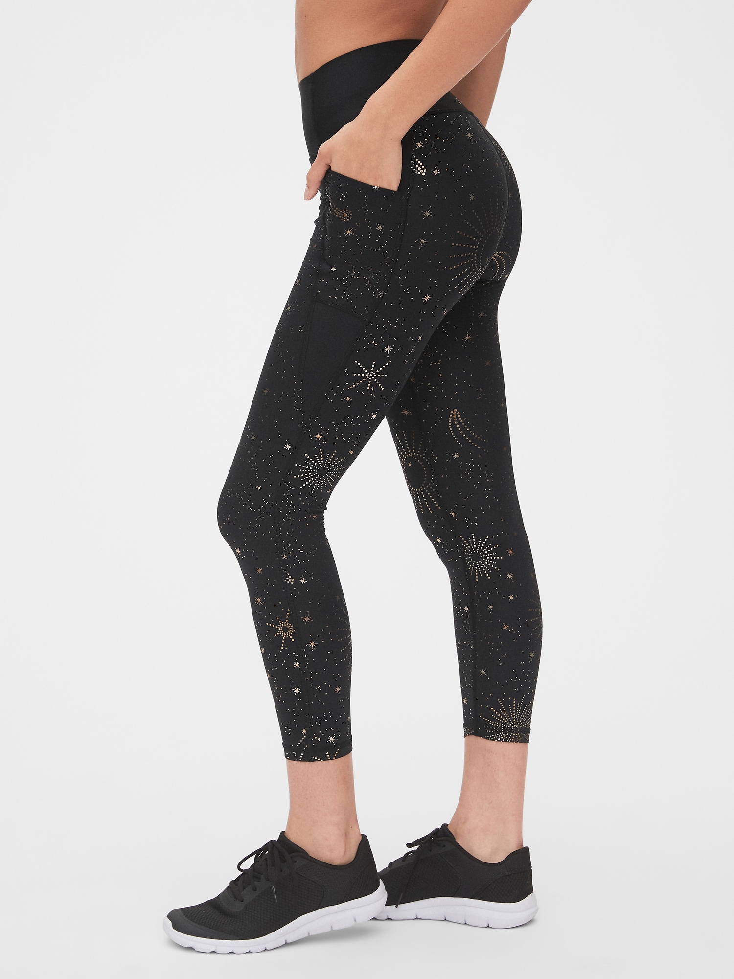 Joy Lab Brown High Rise Cropped Fitted Seamlessly Knit Leggings