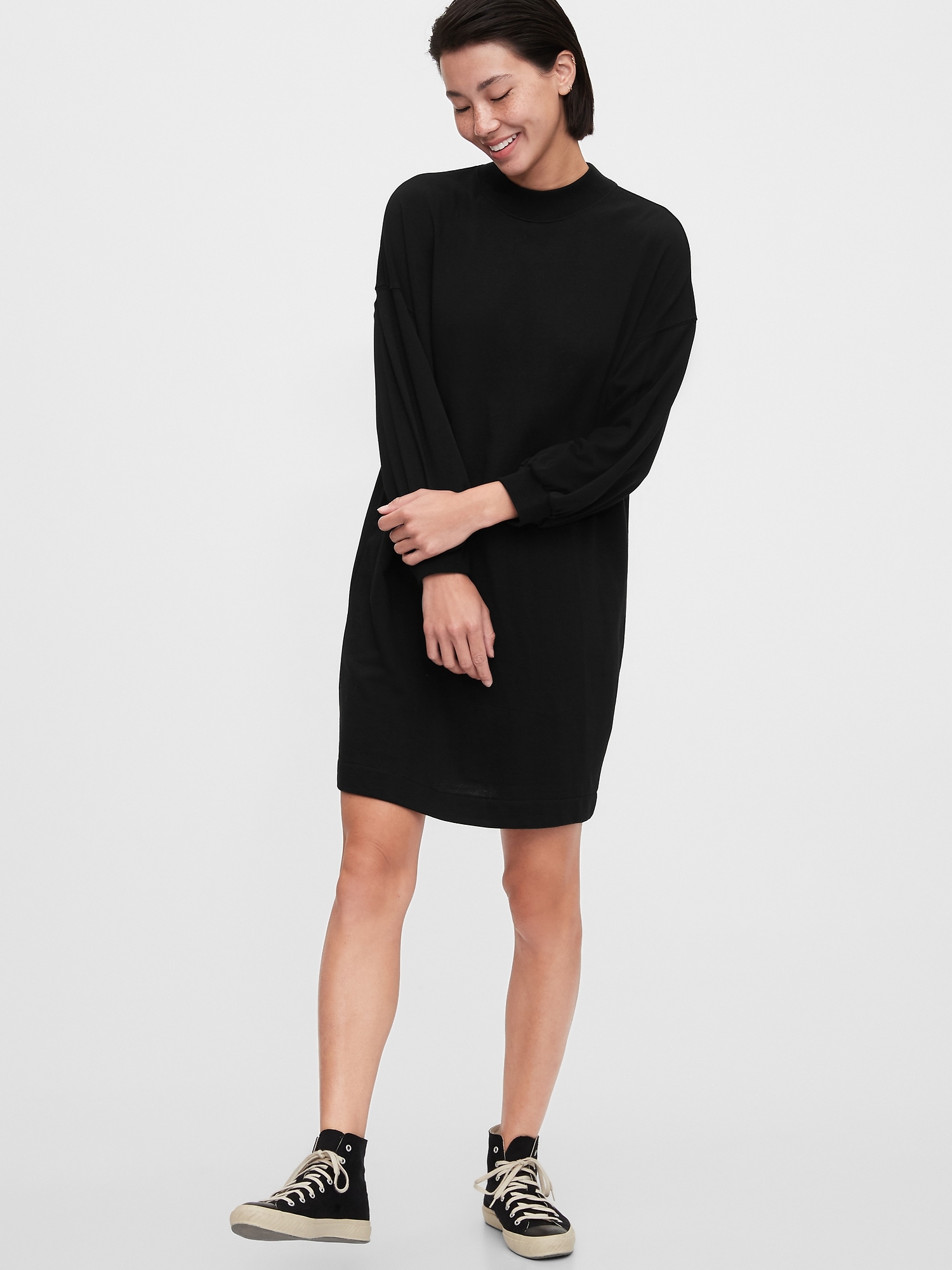 gap black t shirt dress