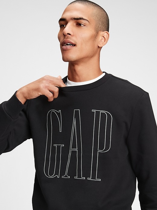 GAP Womens Pull-on Logo Crew Sweatshirt : : Clothing, Shoes &  Accessories