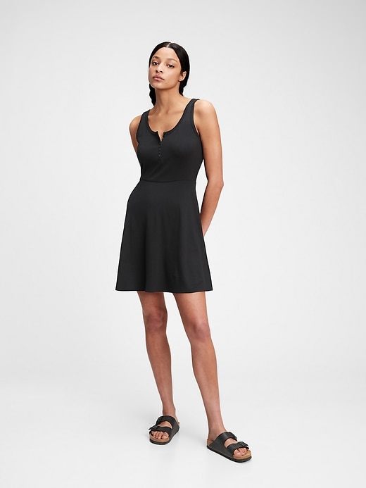 Gap Modern Sleeveless Fit & Flare Dress. 1