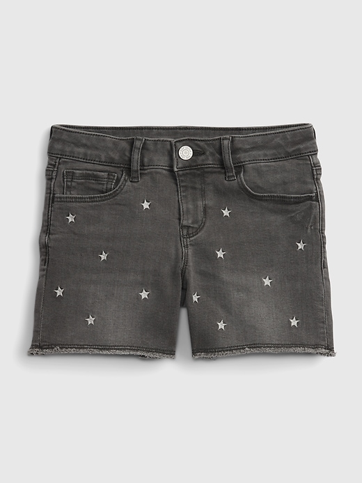 L'image numéro 2 présente Short mi-long en denim Washwell™ à motif d'étoiles pour Enfant