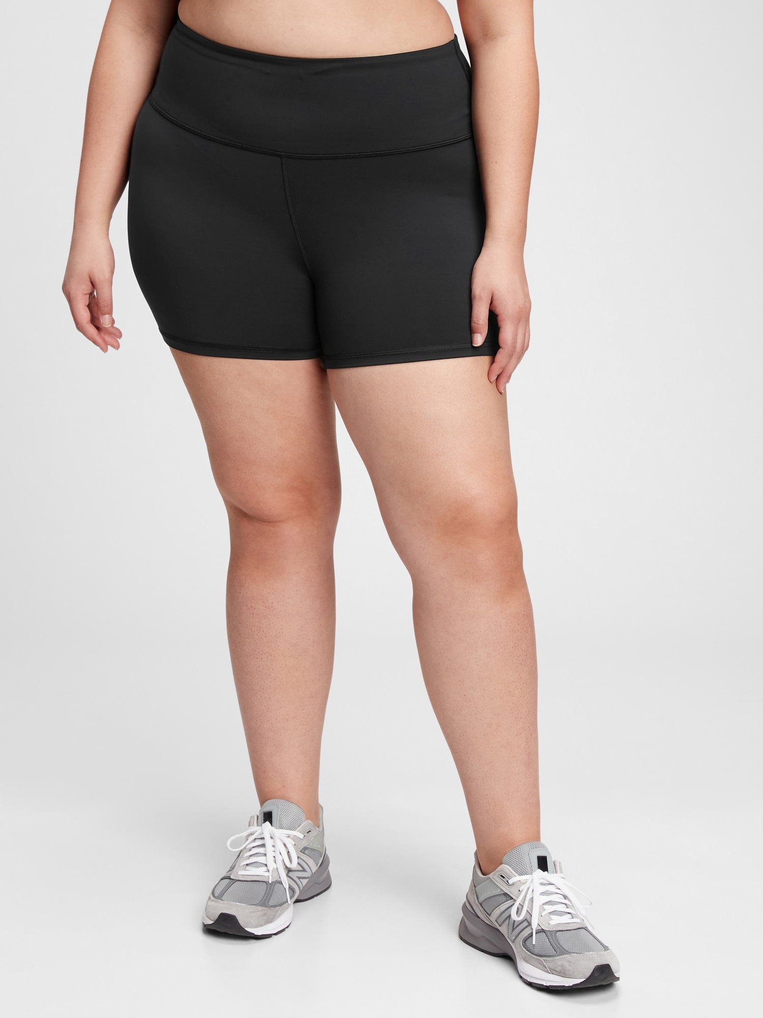 Gap Fit Sky High Rise Yoga Shorts In Eclipse In Black