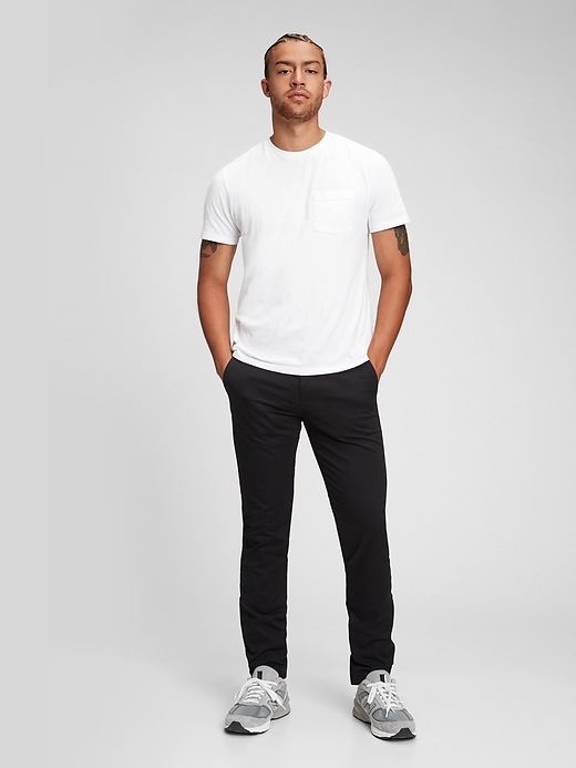 modern khakis in skinny fit with gapflex