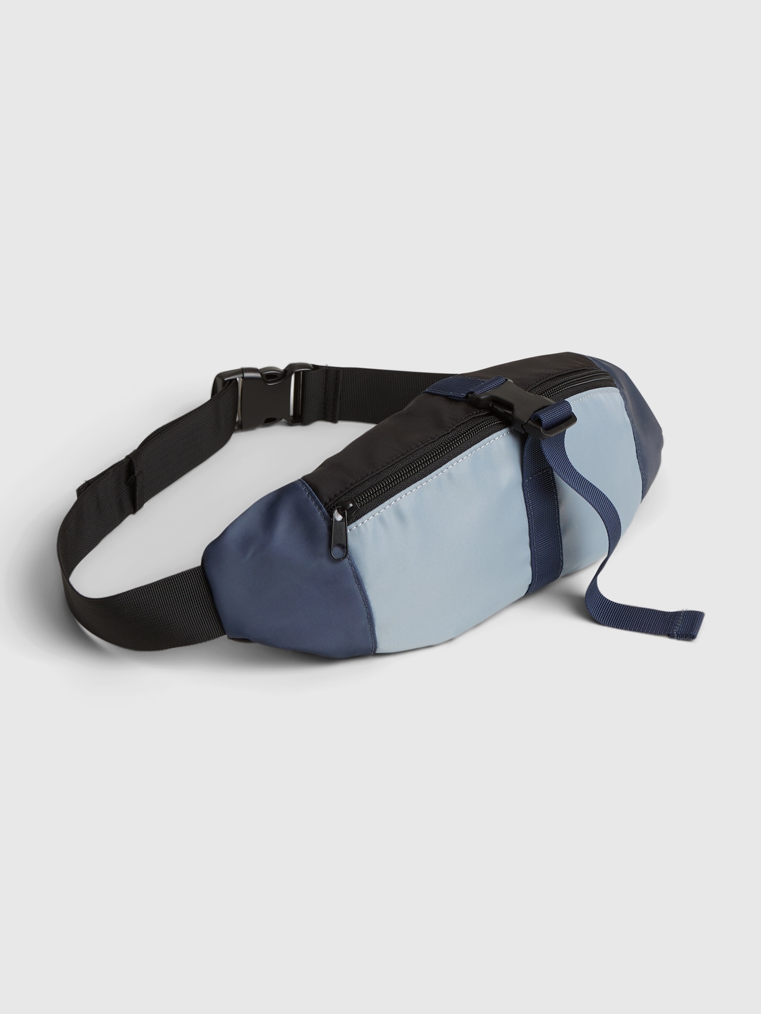 Gap discount waist bag