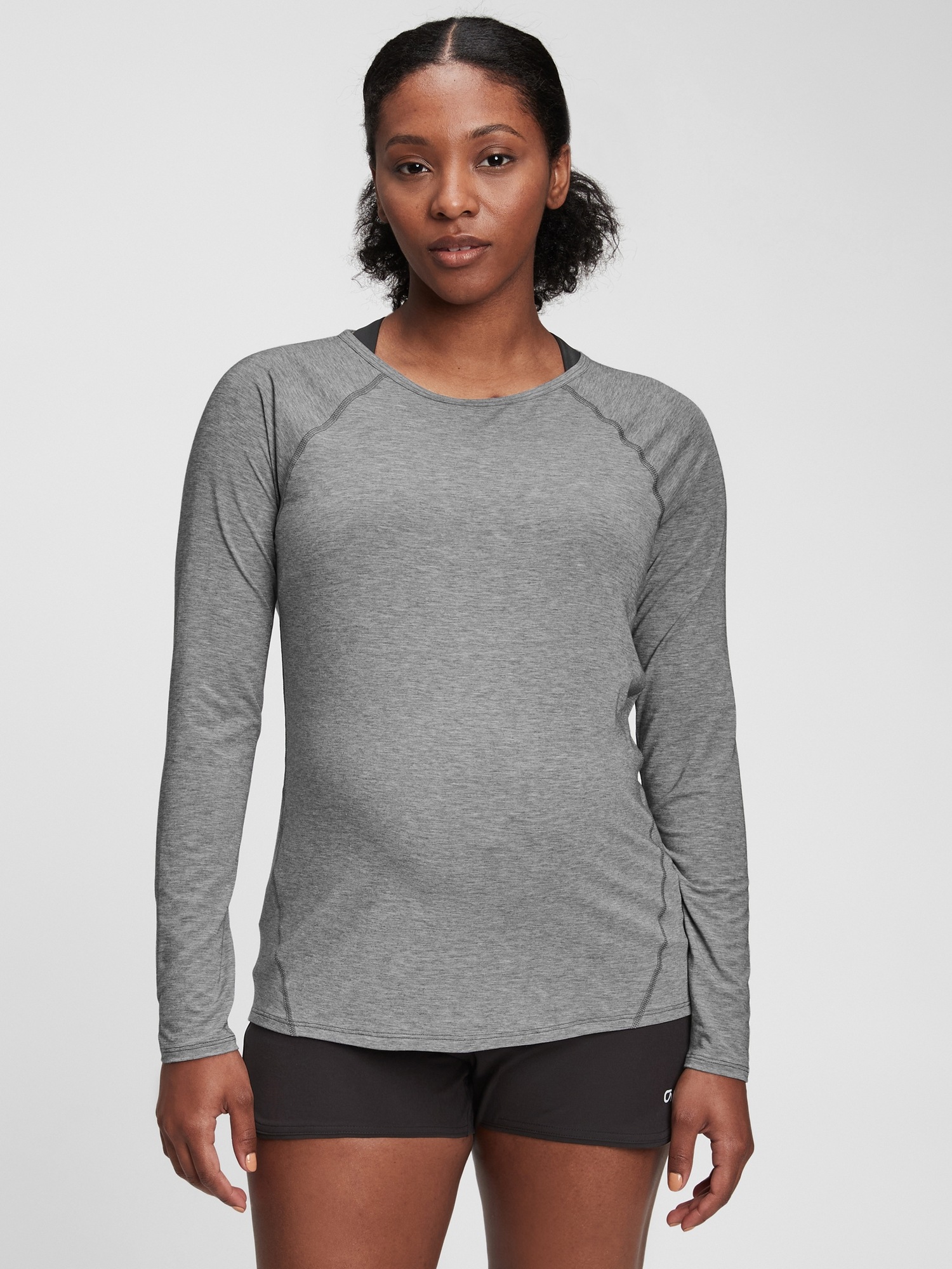 Gap Maternity GapFit Breathe T-Shirt gray. 1