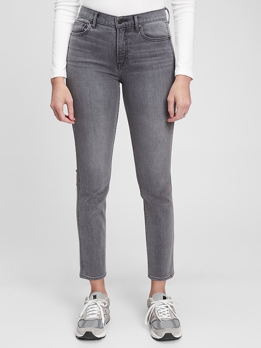 Gap Mid Rise Vintage Slim Jeans with Washwell. 1