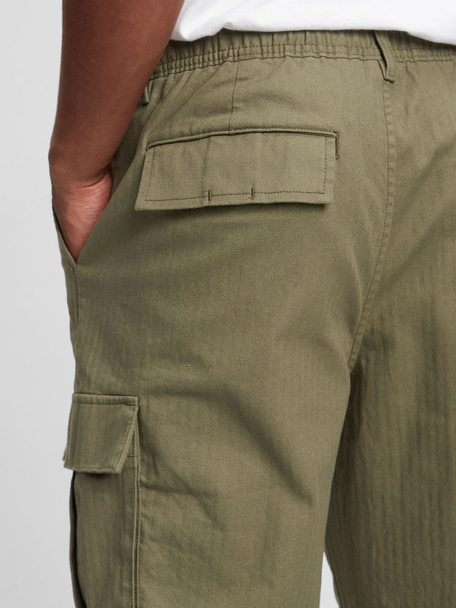Relaxed Taper E-Waist Cargo Pants with GapFlex | Gap