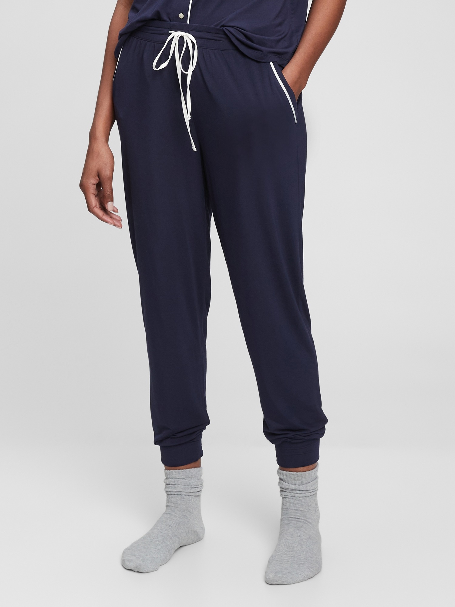 LENZING™ Modal Supersoft Joggers