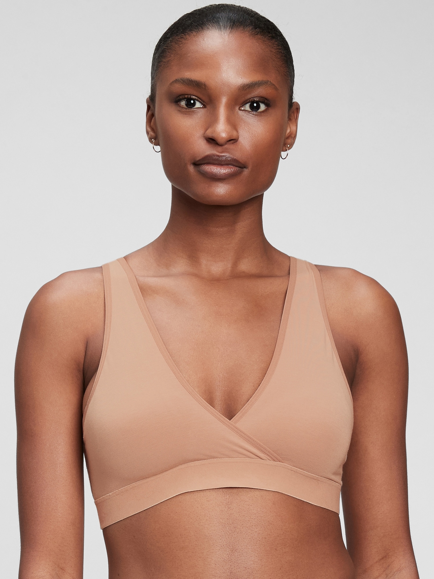 Gap Maternity Nursing Lounge Bralette beige. 1