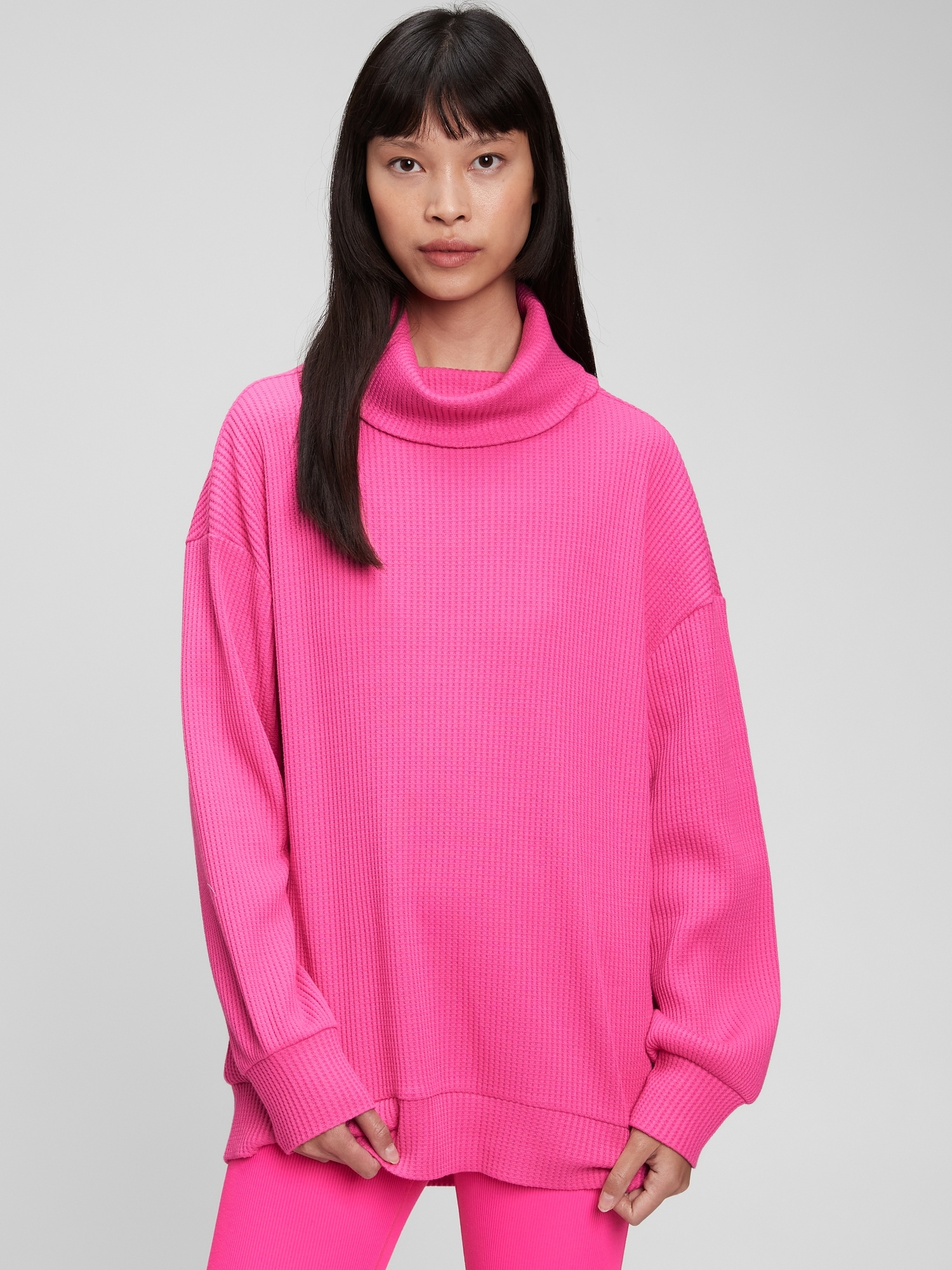 Pink hot sale turtleneck shirt