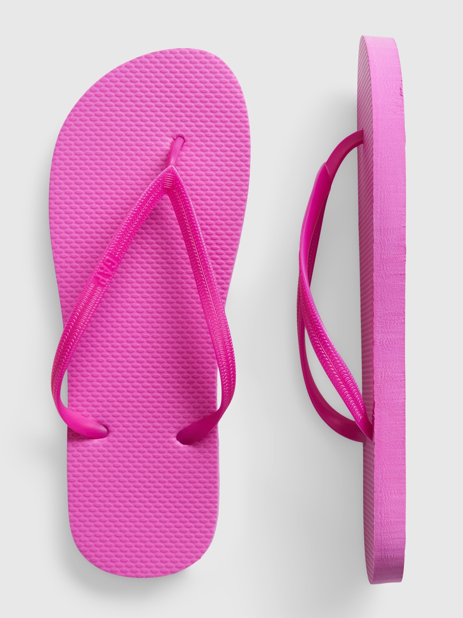 Gap rubber cheap flip flops