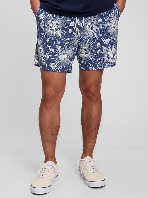 Gap 6" Swim Trunks. 1