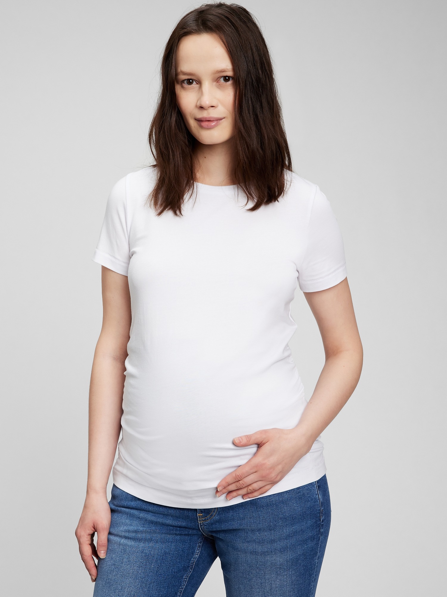 Gap Maternity Organic Cotton Vintage Crew T-Shirt white. 1