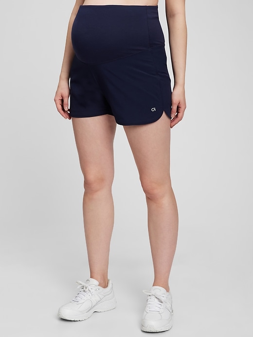 Image number 4 showing, GapFit Maternity Full Panel 3.5" Running Shorts