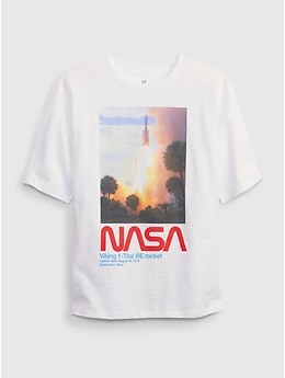 Gap nasa deals shirt