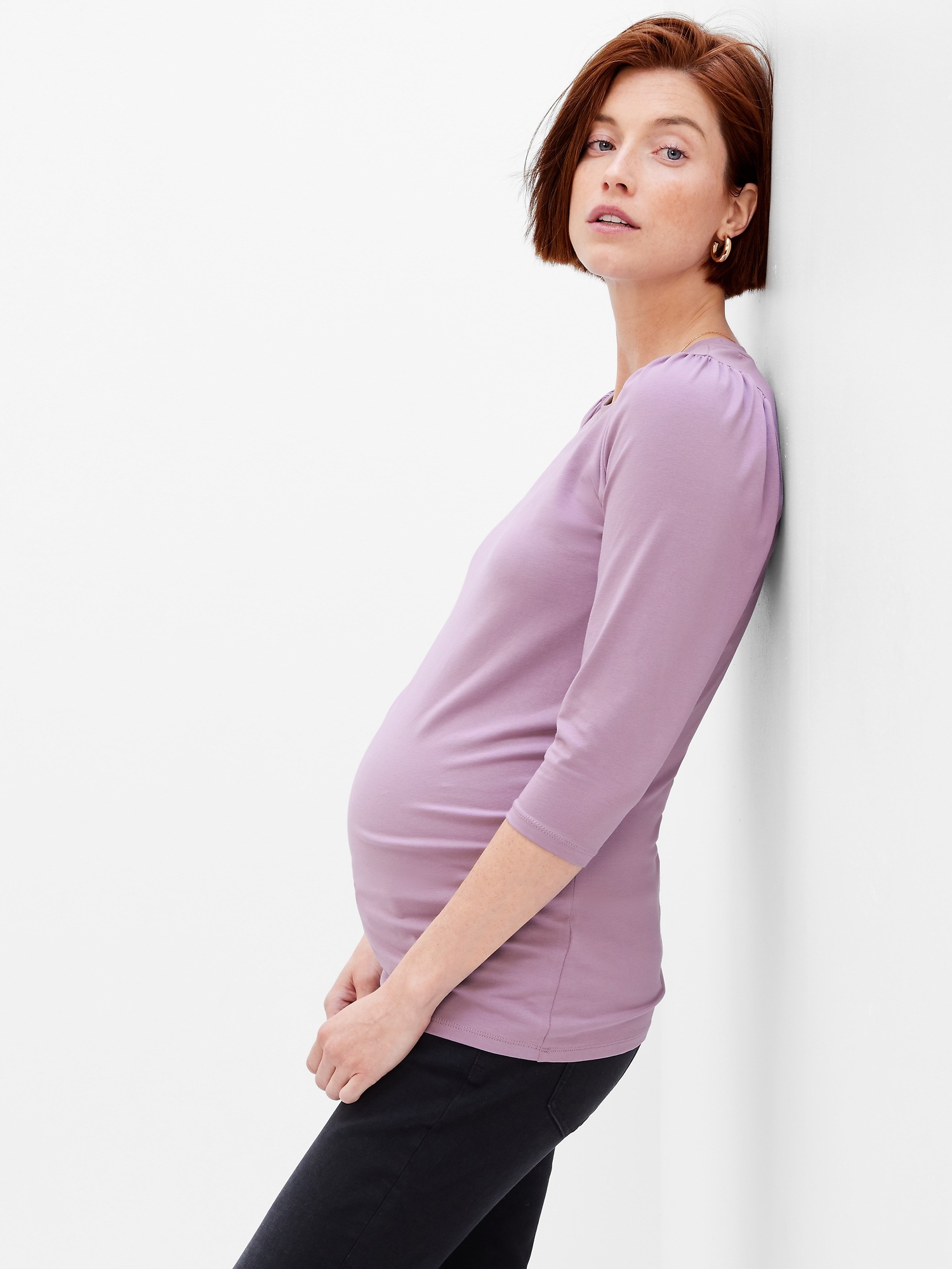 Gap Maternity Puff Sleeve T-Shirt purple. 1