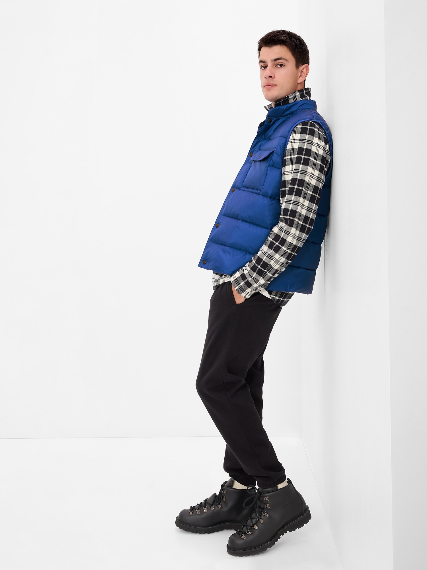 Mens Puffer Vest  Recycled Polyester