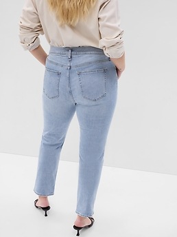 Women's Mid-Rise Straight Jeans in Carsondale Wash