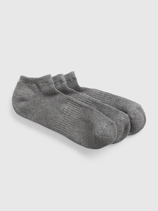 Image number 1 showing, Athletic Ankle Socks (3-Pack)