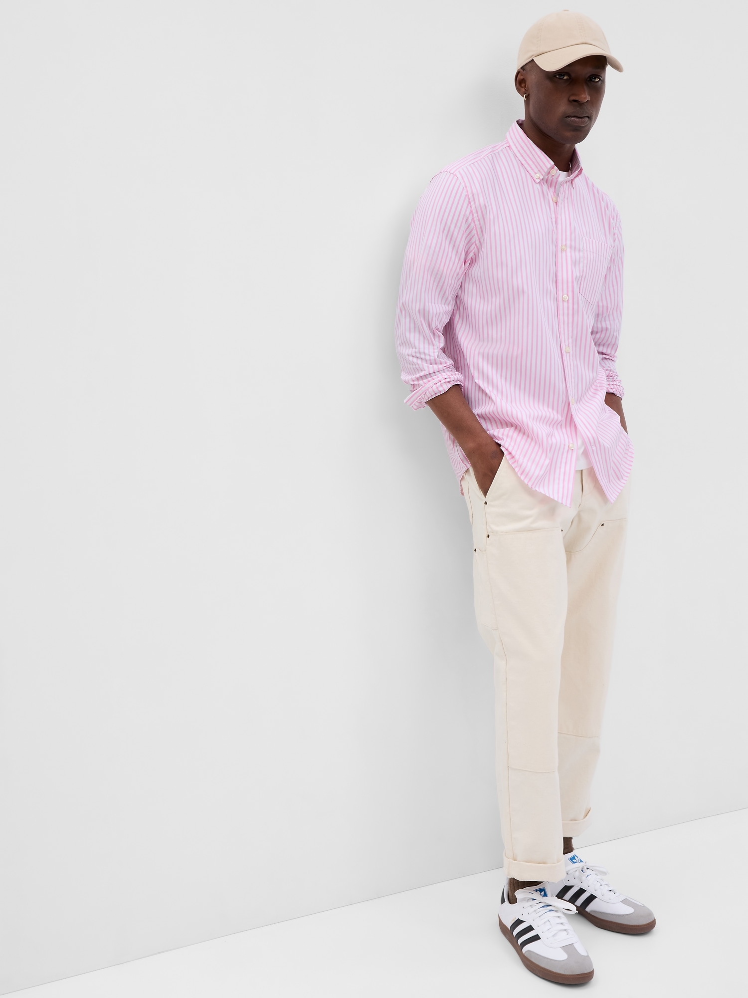 Gap All-Day Poplin Shirt in Standard Fit pink. 1