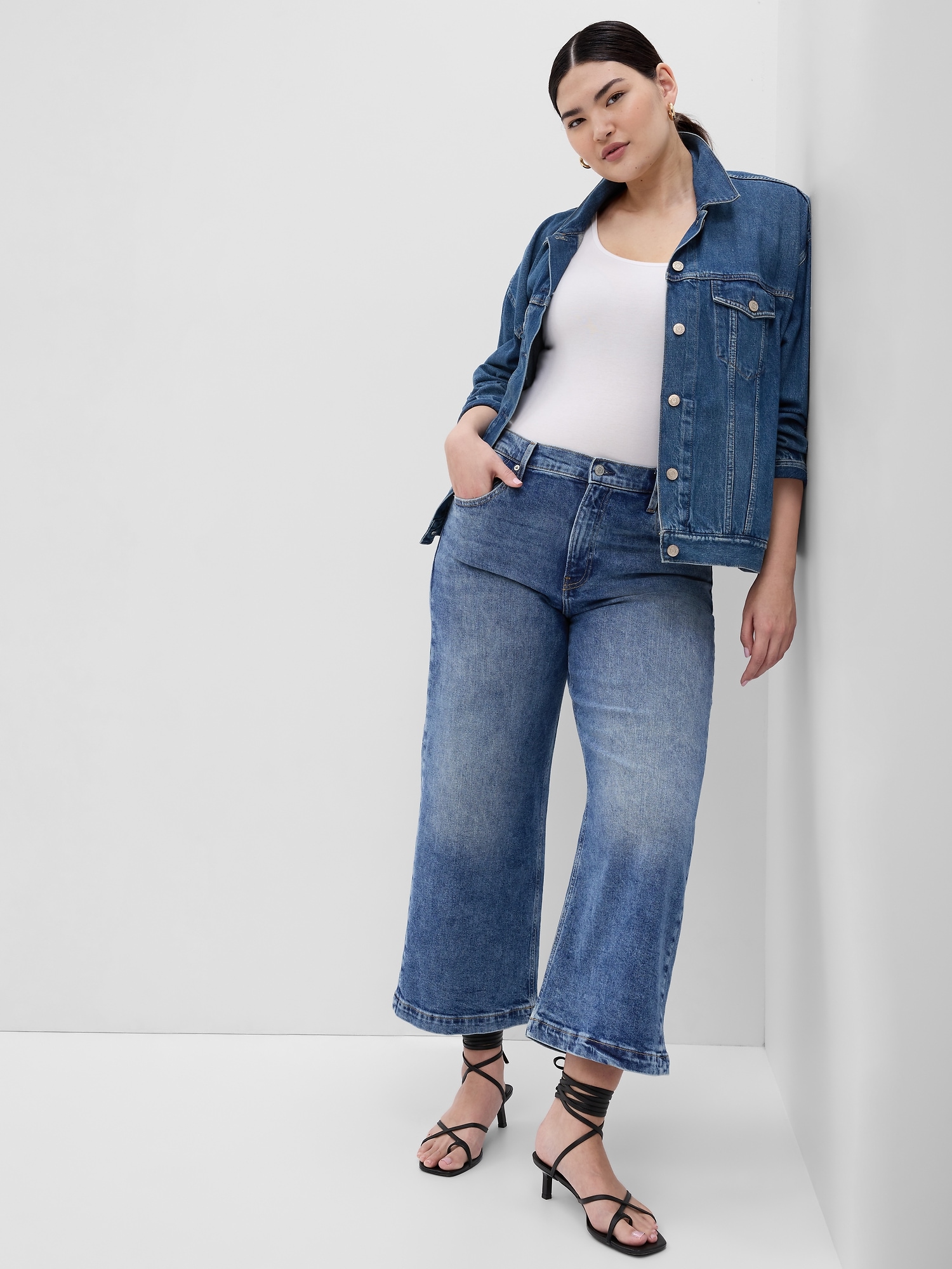 High Rise Stride Wide-Leg Ankle Jeans | Gap
