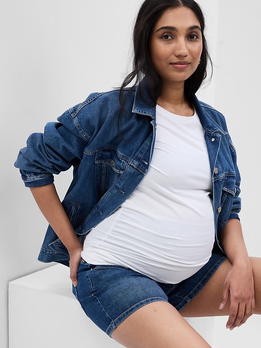 Image number 4 showing, 4" Maternity Full Panel Denim Shorts