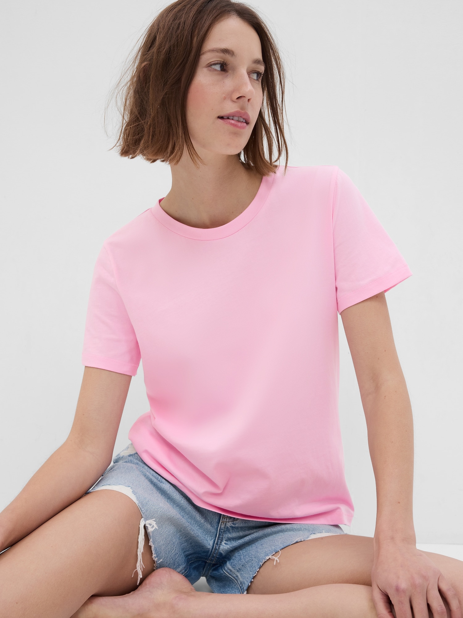 Gap 100% Organic Cotton Vintage Crewneck T-Shirt pink. 1