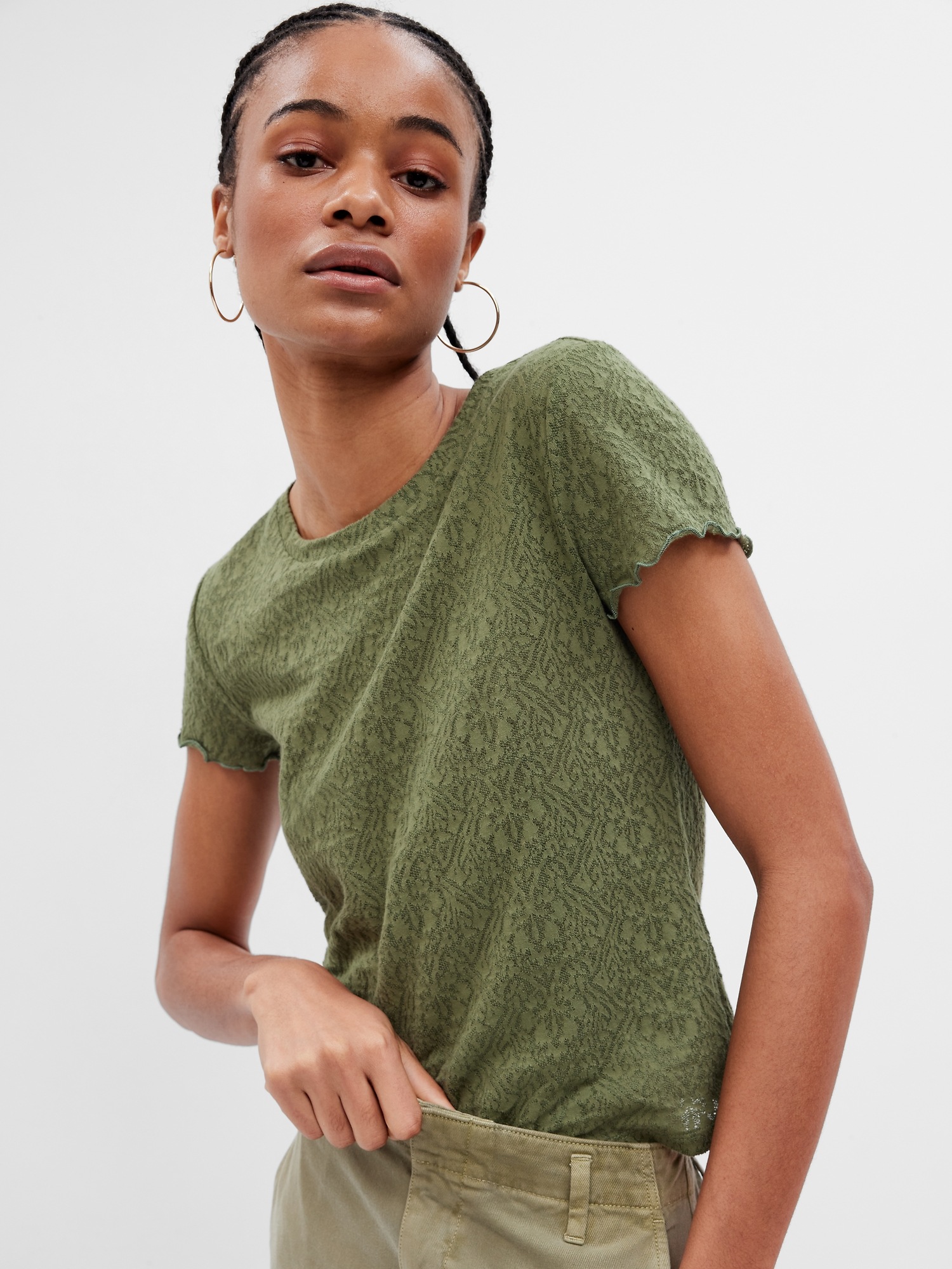 Gap Floral Jacquard T-Shirt green. 1