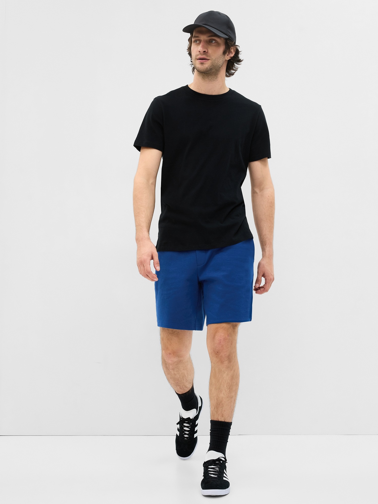 Gap Fit Tech Shorts blue. 1