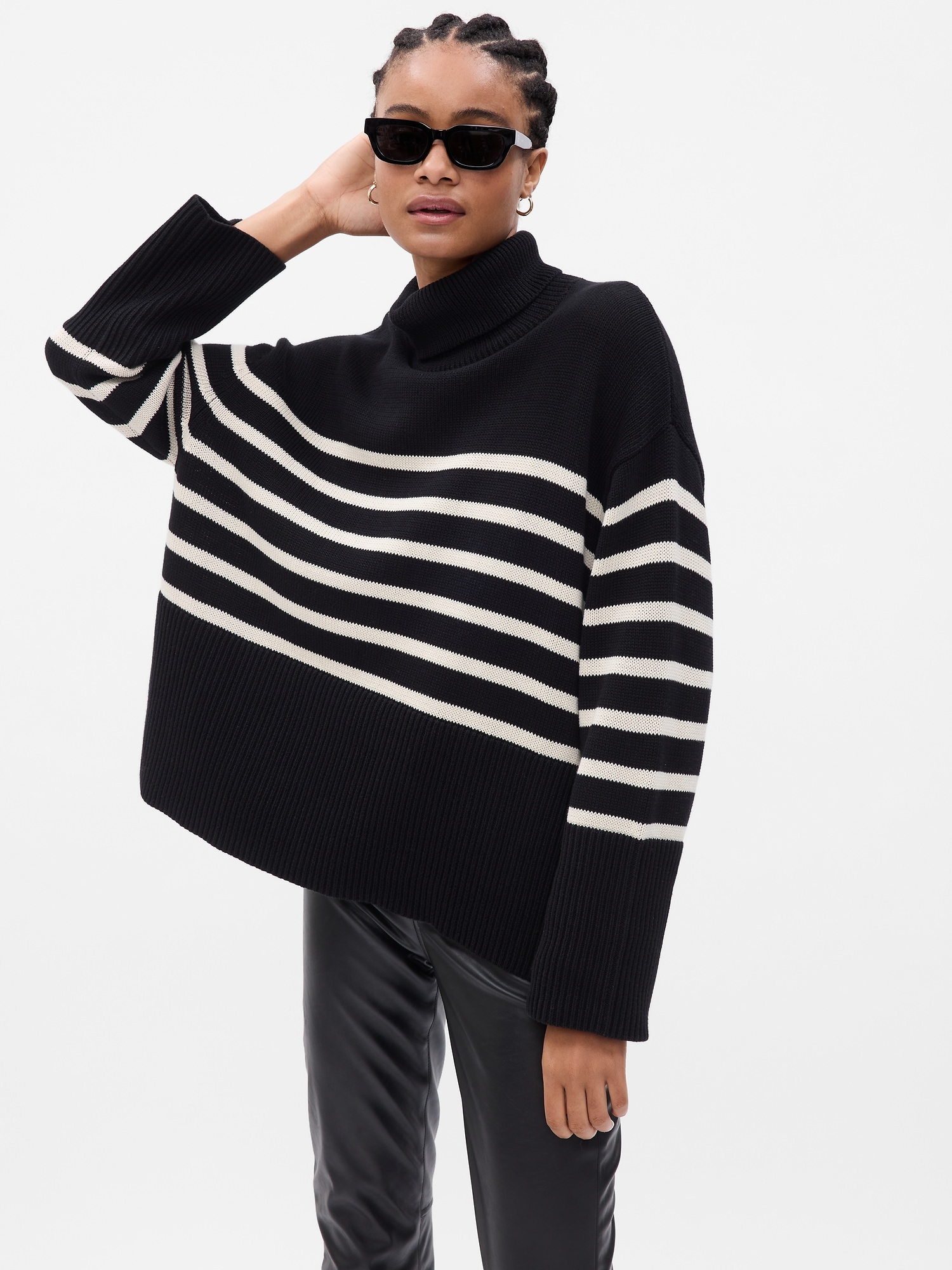 24 7 Split Hem Turtleneck Sweater Gap