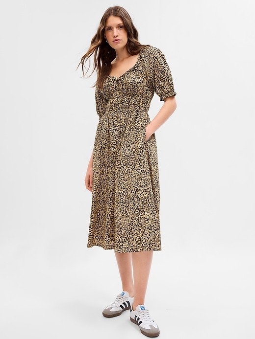 Image number 1 showing, Puff Sleeve Midi Dress