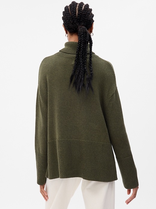 24/7 Split-Hem Turtleneck Sweater