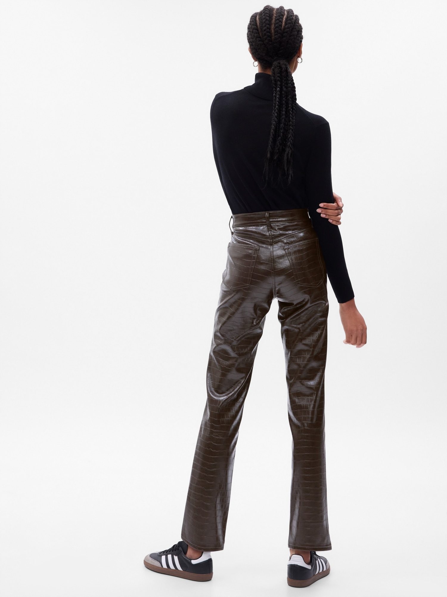 Dusty Rose Crop Top, Baggy Leather Pants. - The Hunter Collector