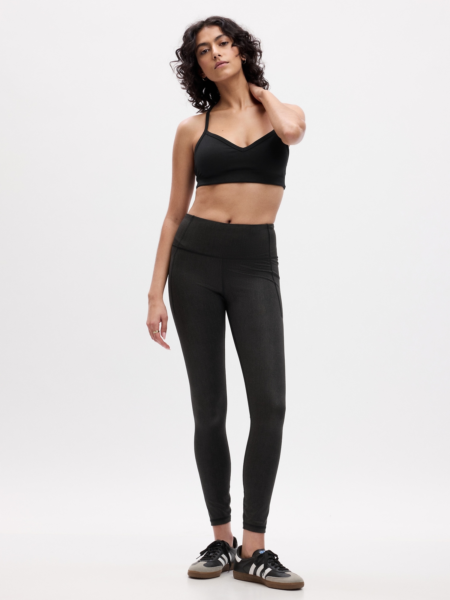 GAP Woman's Black Solid colour high-rise leggings