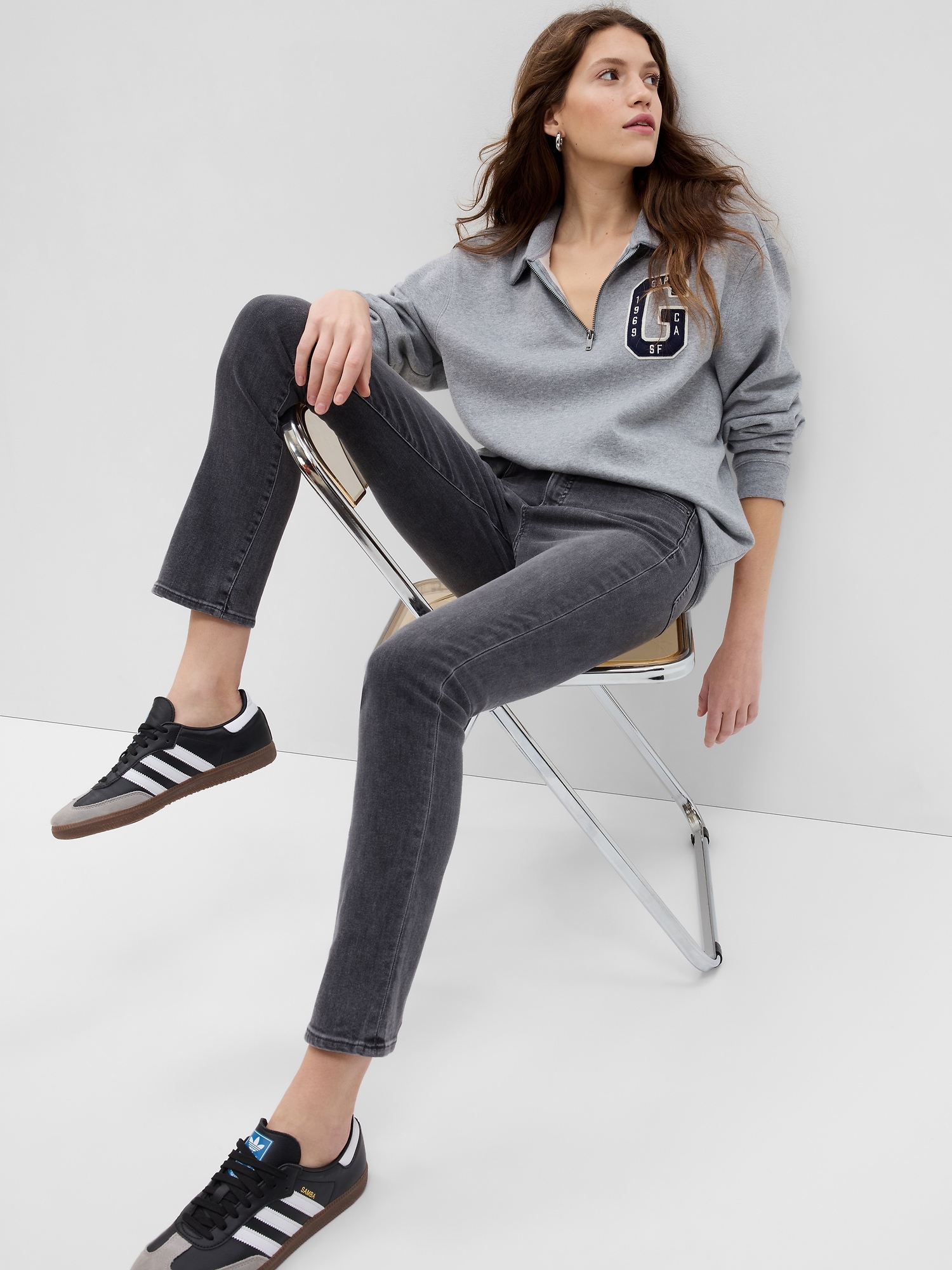 GAP Jeans - Select from Latest Collection of GAP Jeans